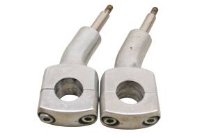 02 Honda Shadow Spirit Handlebar Clamps VT1100C