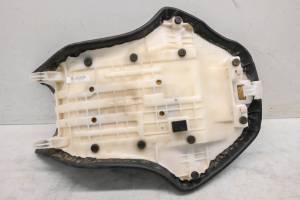 Suzuki - 17 Suzuki King Quad 750 AXi 4x4 Seat - Image 4