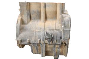 Polaris - 20 Polaris Sportsman XP 1000 Crankcase Center Crank Case & Cylinders - Image 4