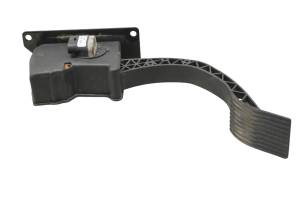 18 Polaris RZR XP Turbo Gas Pedal Assembly