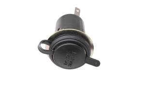 23 Polaris Slingshot SL Manual 12 Volt Accessory Outlet 12V