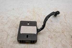 Suzuki - 24 Suzuki GSX-R750 Regulator Rectifier - Image 2