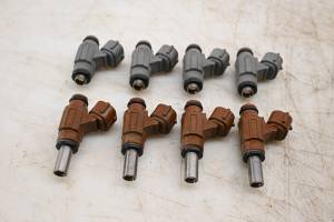 Suzuki - 24 Suzuki GSX-R750 Fuel Injectors - Image 3