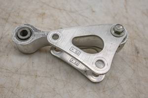 Suzuki - 24 Suzuki GSX-R750 Rear Shock Linkage - Image 4