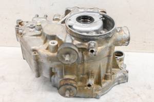 Polaris - 00 Polaris Sportsman 500 4x4 Crankcase Center Crank Case - Image 4