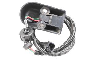 Kawasaki - 09 Kawasaki Ultra 260LX Speed Sensor - Image 2