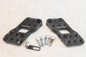 24 Yamaha YZF-R3 Rearset Relocation Brackets Mounts Driven Racing - Image 2