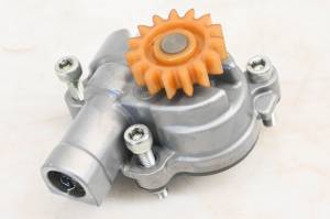 Yamaha - 24 Yamaha YZF-R3 Oil Pump - Image 2