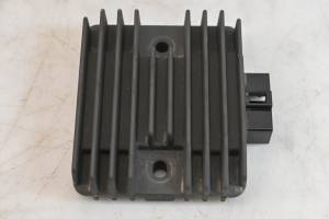 Yamaha - 24 Yamaha YZF-R3 Regulator Rectifier - Image 2