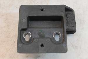 Yamaha - 24 Yamaha YZF-R3 Regulator Rectifier Cover - Image 1