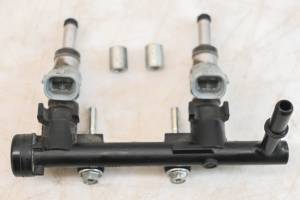 Yamaha - 24 Yamaha YZF-R3 Fuel Injectors & Rail - Image 3