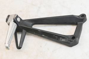 Yamaha - 24 Yamaha YZF-R3 Left Foot Rest Foot Peg - Image 1