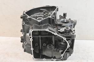 Yamaha - 24 Yamaha YZF-R3 Crankcase Center Crank Case - Image 6