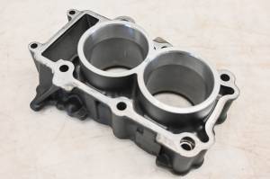 Yamaha - 24 Yamaha YZF-R3 Cylinder - Image 3