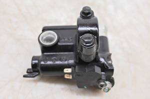 Honda - 22 Honda CB300R ABS Front Brake Master Cylinder & Lever - Image 2