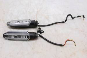 Honda - 22 Honda CB300R ABS Rear Blinkers Turn Signals - Image 1