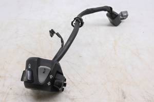 Honda - 22 Honda CB300R ABS Headlight On Off Handlebar Start Switch - Image 2