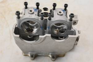 12 Suzuki RMZ250 Cylinder Head