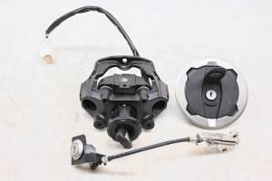 Kawasaki - 18 Kawasaki Ninja 650 ABS Key Switch Gas Cap & Seat Latch EX650K - Image 1