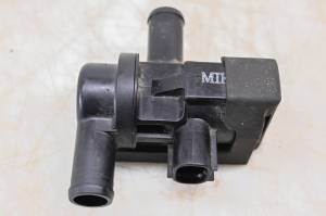 Kawasaki - 18 Kawasaki Ninja 650 ABS Intake Air Control Valve EX650K - Image 1