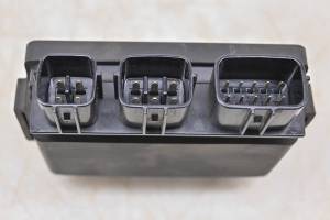 Kawasaki - 18 Kawasaki Ninja 650 ABS Fuse Box Relay Assembly EX650K - Image 3