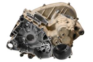 Kawasaki - 06 Kawasaki Brute Force KVF750B Crankcase Center Crank Case - Image 3