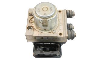 Honda - 19 Honda Talon 1000R Abs Brake Module - Image 2