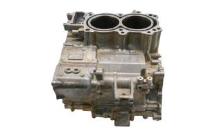 Honda - 19 Honda Talon 1000R Crankcase Center Crank Case & Cylinders - Image 4