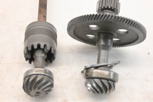 Polaris - 06 Polaris Sportsman 500 X2 4x4 Transmission Bevel Gears Output Shaft - Image 2