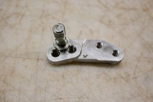 24 Suzuki GSX-R750 Gear Shift Lever Bracket