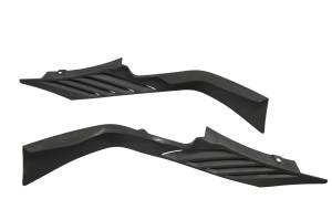 24 Yamaha YZF-R3 Air Outlet Grill Covers Left & Right