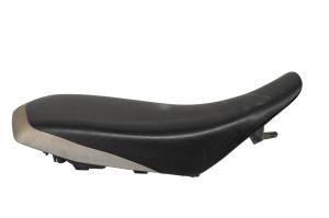 06 Yamaha Raptor 350 2x4 Seat YFM350R