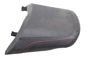 16 Can-Am Spyder F3T SE6 Passenger Seat