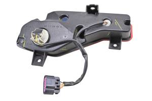 Can-Am - 16 Can-Am Spyder F3T SE6 Right Tail Brake Light - Image 2