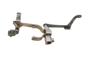15 Kubota RTV-X900 Governor Lever