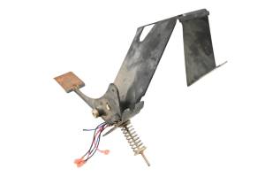 18 Club Car Carryall 1700 Accelerator Pedal - Image 2