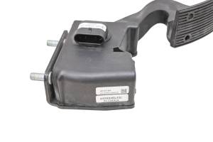 Polaris - 17 Polaris Slingshot SLR Throttle Pedal - Image 2