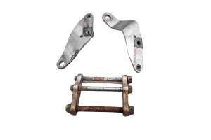 02 Honda CRF450R Engine Motor Support Brackets Mounts