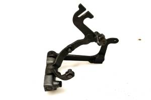 Kubota - 04 Kubota RTV900W Governor Lever - Image 3