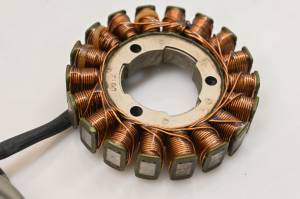 Kawasaki - 10 Kawasaki Ultra 260X Stator - Image 3