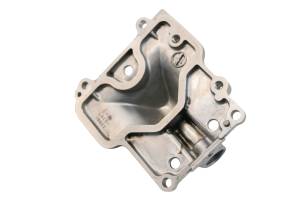 Kawasaki - 10 Kawasaki Ultra 260X Oil Pump Cover - Image 4