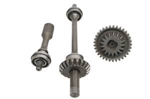 18 Arctic Cat Alterra 700 VLX 4x4 Transmission Bevel Gears Output Shaft