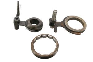 Arctic Cat - 05 Arctic Cat 500 TBX 4x4 Front Differential Fork Selectors & Couplers - Image 3