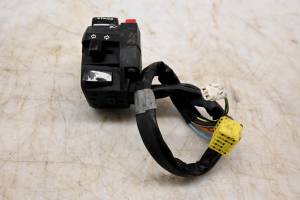 24 Suzuki GSX-R750 Headlight On Off Handlebar Horn Switch