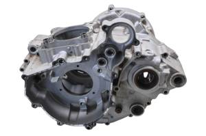 Kawasaki - 23 Kawasaki KLX230S Crankcase Center Crank Case - Image 3