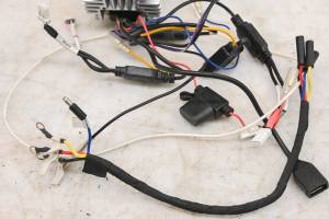 Kawasaki - 24 Kawasaki Teryx KRX 1000 Radio Amplifier Display Unit Hifonics KRF1000 - Image 3