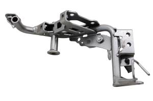 Kawasaki - 23 Kawasaki KLX230S Right Side Cowling Stay Bracket - Image 1