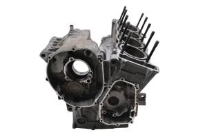 Yamaha - 99 Yamaha R1 Crankcase Center Crank Case & Cylinders YZF1000 - Image 2