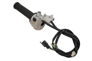 Honda - 17 Honda Ruckus Twist Throttle & Start Stop Switch NPS50 - Image 4