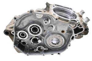 Husqvarna - 19 Husqvarna FC 450 Crankcase Center Crank Case - Image 3